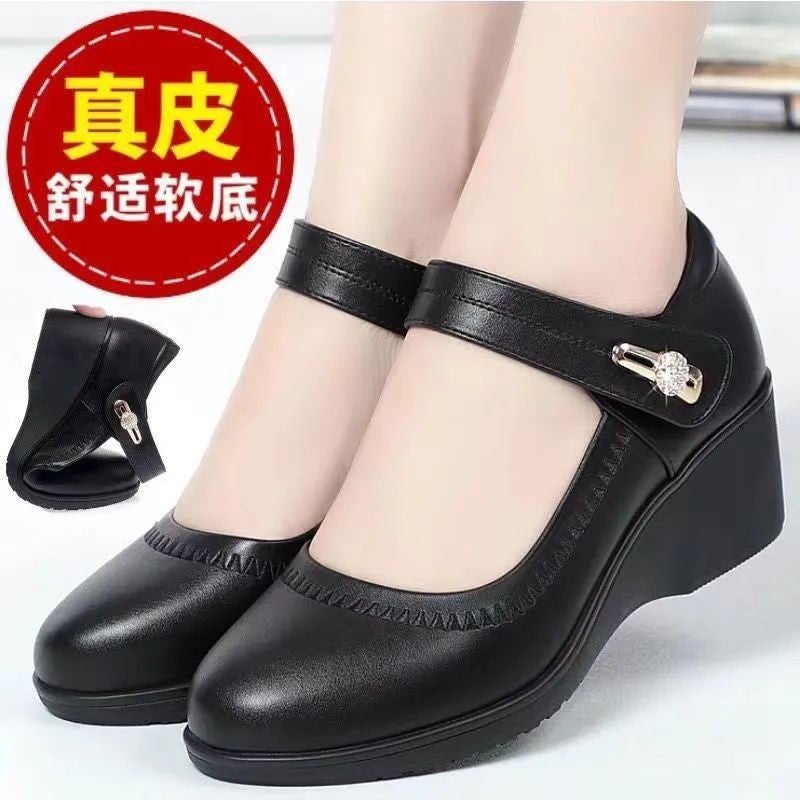 High-Quality Soft Leather Soft-Soled Mother'S Small Leather Shoes 2024 New Soft-Soled Non-Slip Wedge-Heeled Single Shoes For Middle-Aged And Elderly People - Image 3